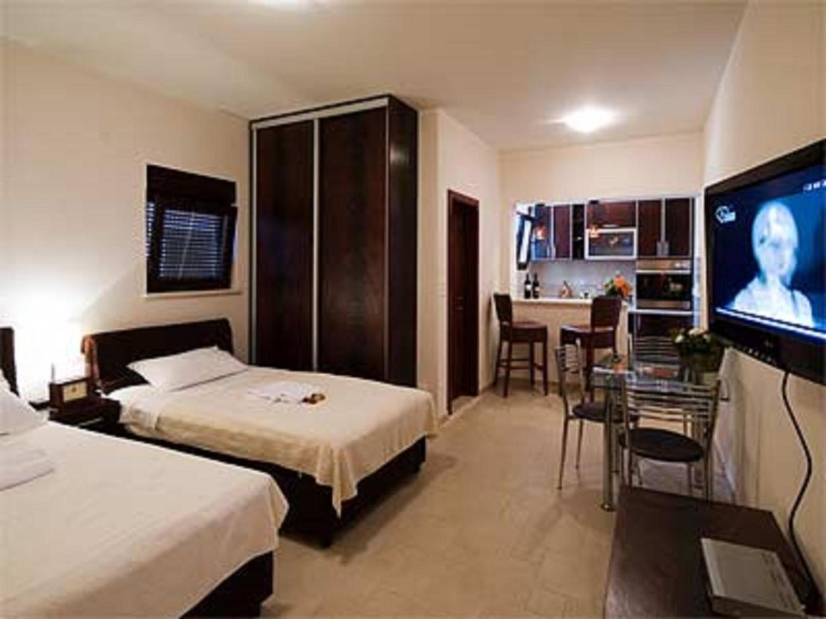 Apartments Twins Herceg Novi Esterno foto